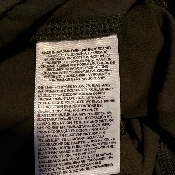 The North Face 
Aphrodite 2.0 Pants - Women's size Large Taupe Green - Picture 8 of 9